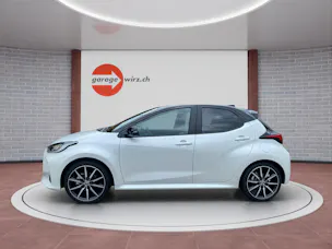 Toyota Yaris 1.5 VVT-i HSD GR Sport