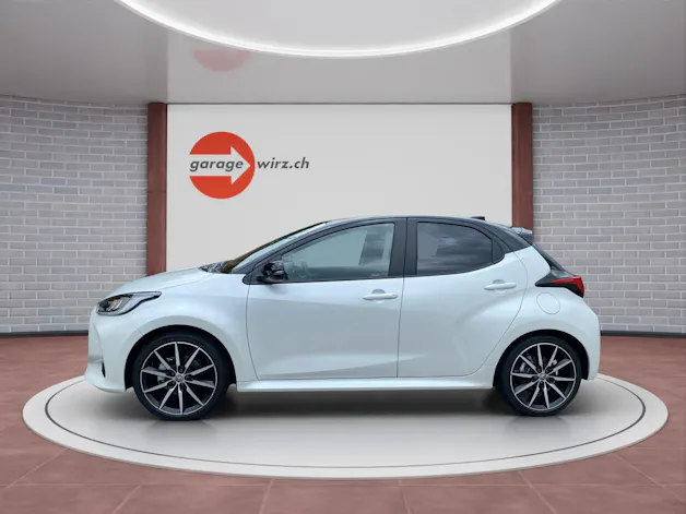 Toyota Yaris 1.5 VVT-i HSD GR Sport