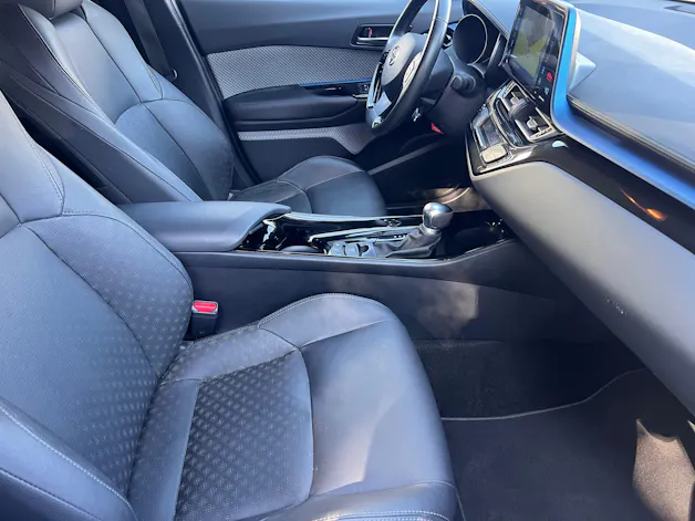 Toyota C-HR 1.8 VVTi HSD Style