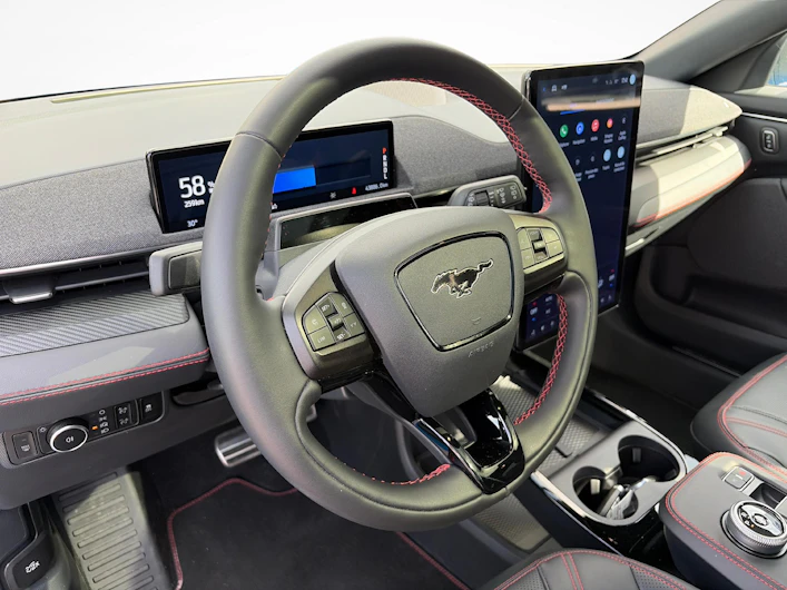 image du véhicule FORD MUSTANG MACH-E