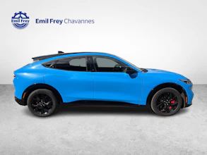 https://vehicle.imgix.net/4384159/f0115293-346d-4d22-b0d4-87cfb9434f6a.jpg