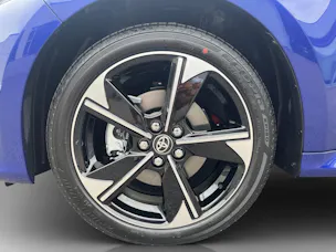Toyota Yaris 1.5 VVT-i HSD Premium