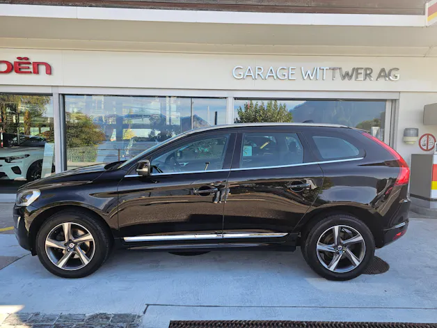 VOLVO XC60 2.4 D4 Summum AWD S/S