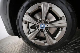 https://vehicle.imgix.net/4384168/cbe88394-5b01-490a-b52c-f4c280b1ee76.jpg