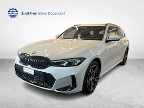 Fahrzeugbild BMW 330e xDrive SAG Touring