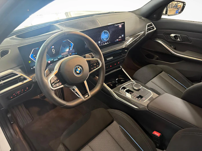 Fahrzeugbild BMW 3 SERIES