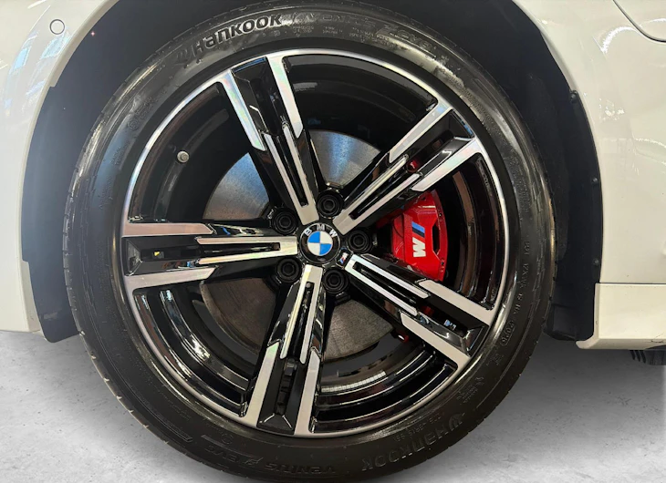 Fahrzeugbild BMW 3 SERIES