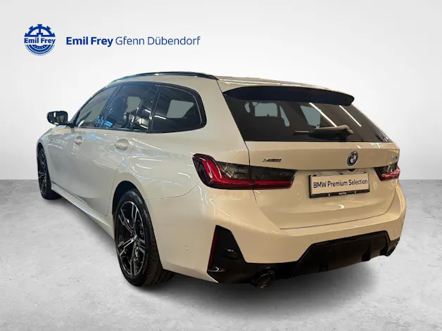 BMW 330e xDrive SAG Touring