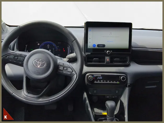 Toyota Yaris 1.5 VVT-i HSD Trend
