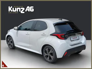 Toyota Yaris 1.5 VVT-i HSD Trend