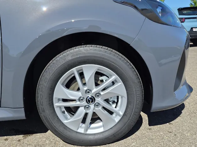 Mazda 2 1.5 Hybrid Centre-Line