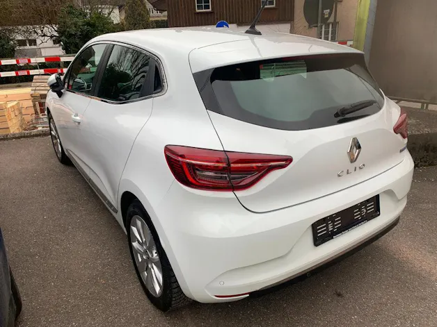 Renault Clio 1.6 E-Tech Intens