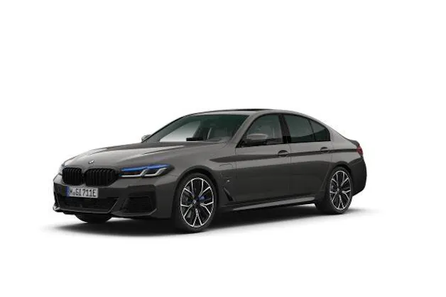 BMW 545e xDrive SAG