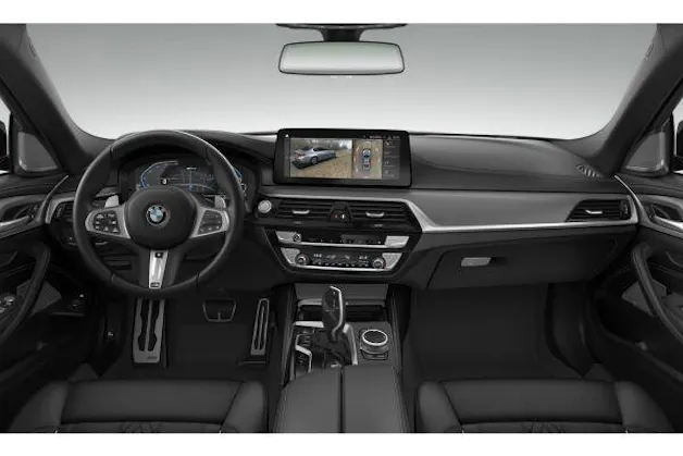 BMW 545e xDrive SAG