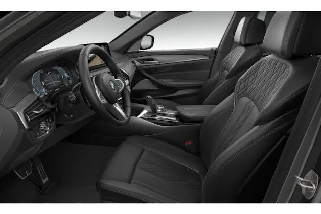 BMW 545e xDrive SAG