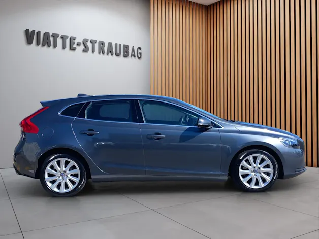 Volvo V40 2.0 D4 Summum S/S