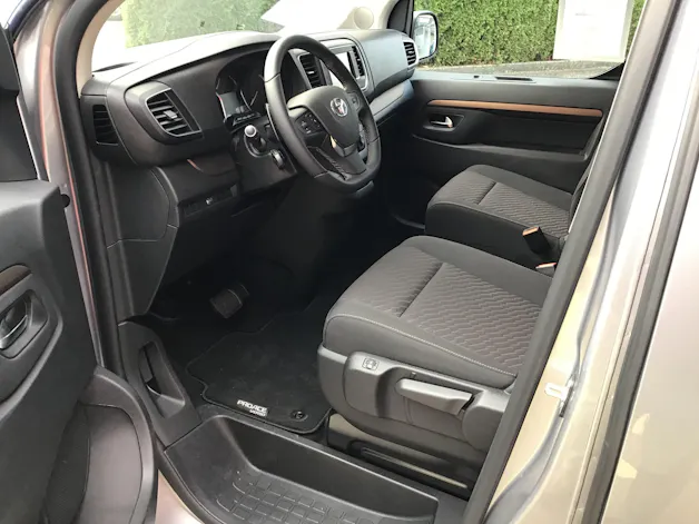 Toyota PROACE Verso L1 2.0 D Trend
