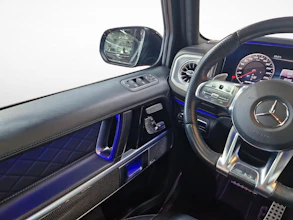 https://vehicle.imgix.net/4384287/21fedb76-4b39-4704-b2d1-6191001ea9b9.jpg