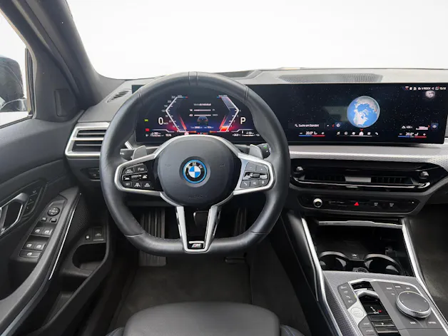 BMW 330e xDrive Touring M Sport