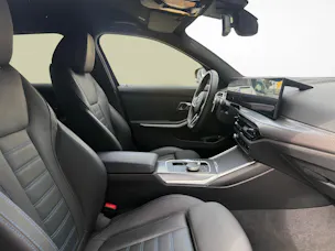 BMW 330e xDrive Touring M Sport