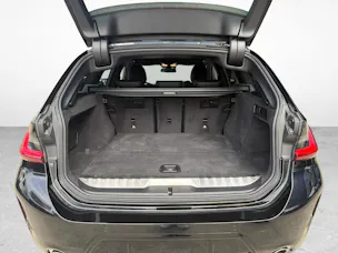 BMW 330e xDrive Touring M Sport