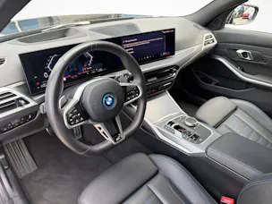 BMW 330e xDrive Touring M Sport