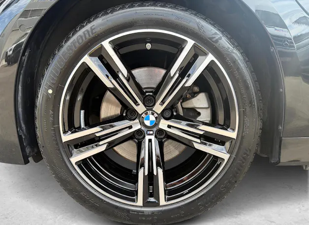 BMW 330e xDrive Touring M Sport