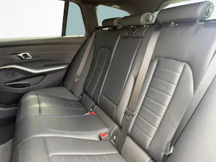 BMW 330e xDrive Touring M Sport