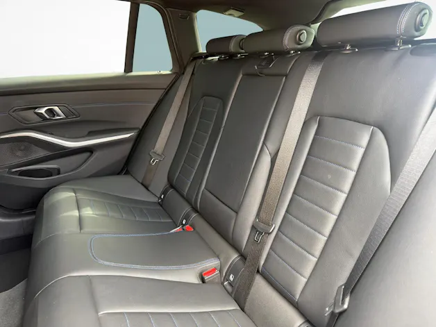 BMW 330e xDrive Touring M Sport