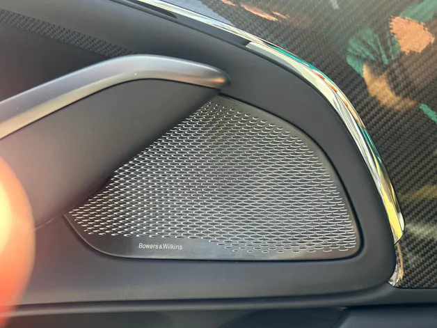 Aston Martin DBX 707 4.0 V8 Bi-Turbo