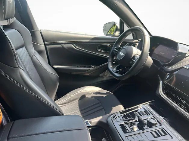 Aston Martin DBX 707 4.0 V8 Bi-Turbo