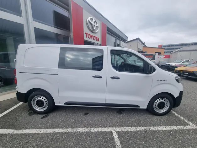 Toyota PROACE Van L1 75KWh Active