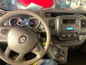 Renault Trafic Kaw. 3.0 t L1 H1 2.0 dCi 120 Business