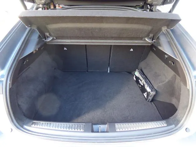 RENAULT Rafale 1.2 E-Tech Plug-in Atelier 4x4