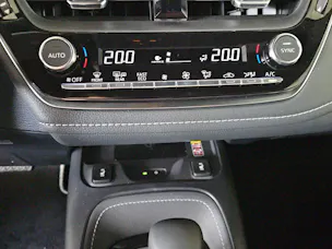 Toyota Corolla Touring Sports 2.0 HSD Swiss Edition