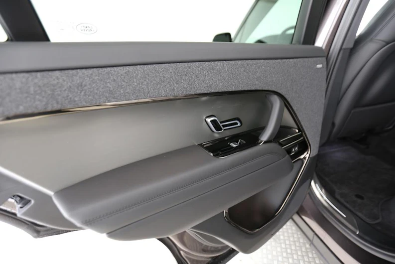 Fahrzeugbild LAND ROVER RANGE ROVER SPORT
