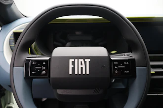 https://vehicle.imgix.net/4384404/070952a6-987c-4be4-af5e-470e92dfcaac.JPG