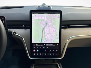 https://vehicle.imgix.net/4384414/cb033a26-1347-4a70-b3ad-2377ac80e3a3.jpg