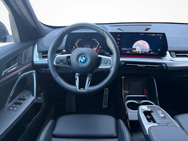 BMW X1 30e xDrive paddles