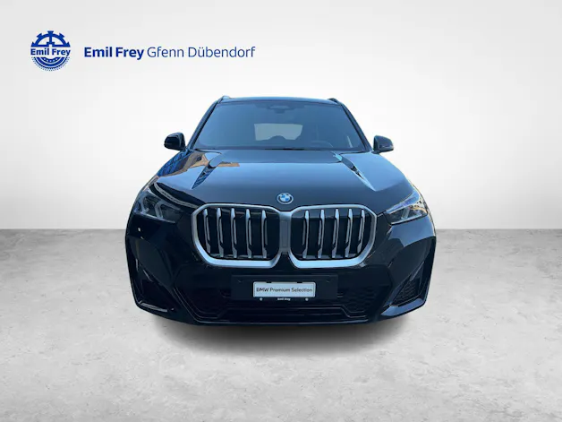 BMW X1 30e xDrive paddles