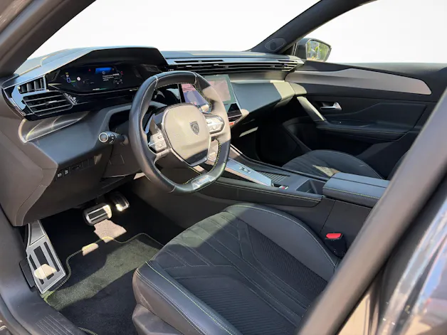 Peugeot 308 SW 1.2 Hybrid GT