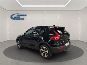 Volvo XC40 2.0 B3 MH Plus Dark