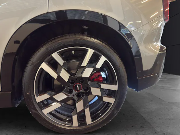 MINI Countryman U25 2.0i John Cooper Works ALL4
