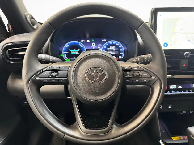 Toyota Yaris Cross 1.5 VVT-i HSD Premium AWD-i
