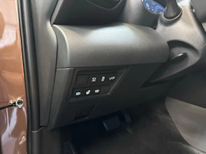 Fahrzeugbild TOYOTA Yaris Cross 1.5 VVT-i HSD Premium AWD-i