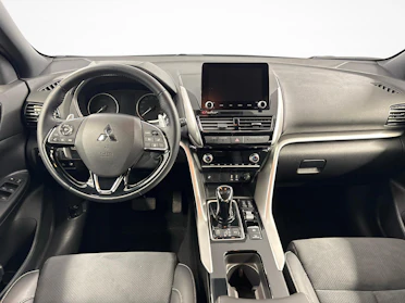 MITSUBISHI ECLIPSE CROSS 9