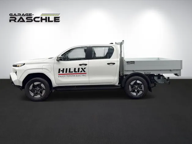Toyota Hilux Double Cab. Alubrücke 59KWh Comfort mit Anhängerkupplung
