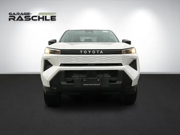 Toyota Hilux Double Cab. Alubrücke 59KWh Comfort mit Anhängerkupplung