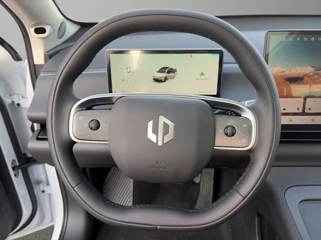 Leapmotor C10 EV AWD