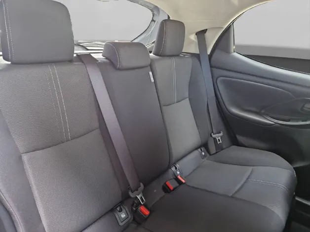 Toyota Yaris 1.5 VVT-i HSD Trend 47406/000